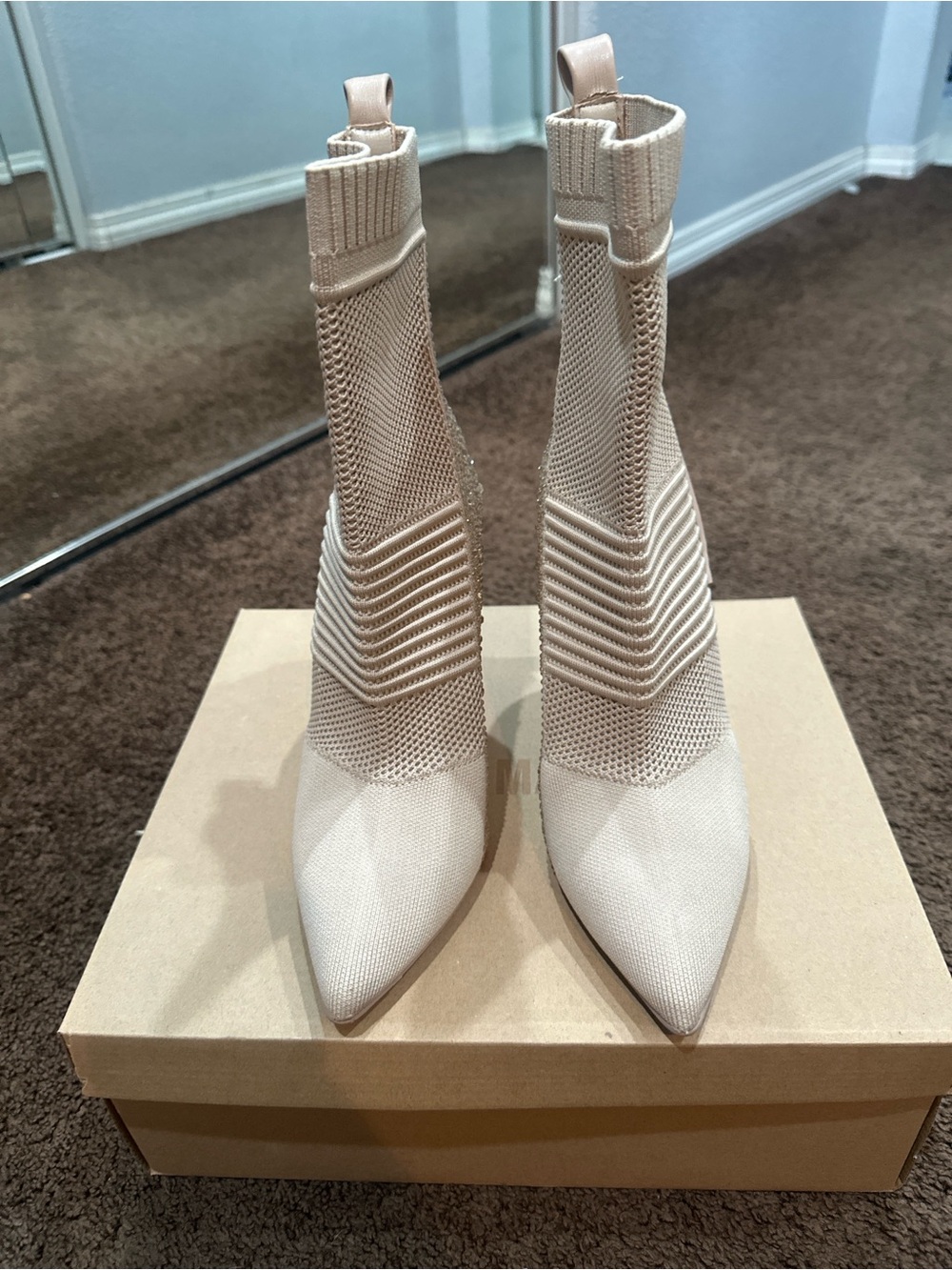 Steve Madden Beige Knit Pointed-Toe Sock Booties